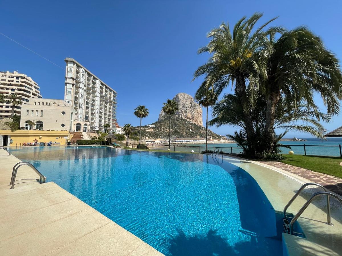 Clp - Beach Front, Pool View And Parking Calpe Esterno foto
